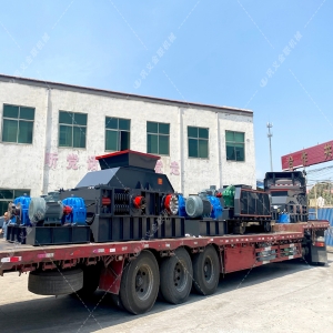 2PGC900X900雙齒輥破碎機發貨圖片_發往內蒙古赤峰_破碎煤